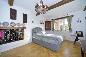 Photo 9- click for photo gallery